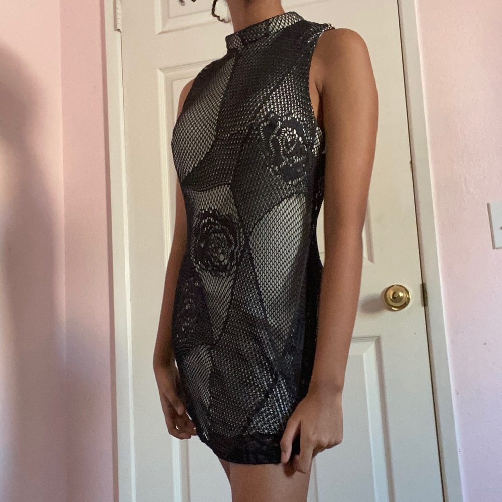 Mock neck backless floral mesh overlay mini dress